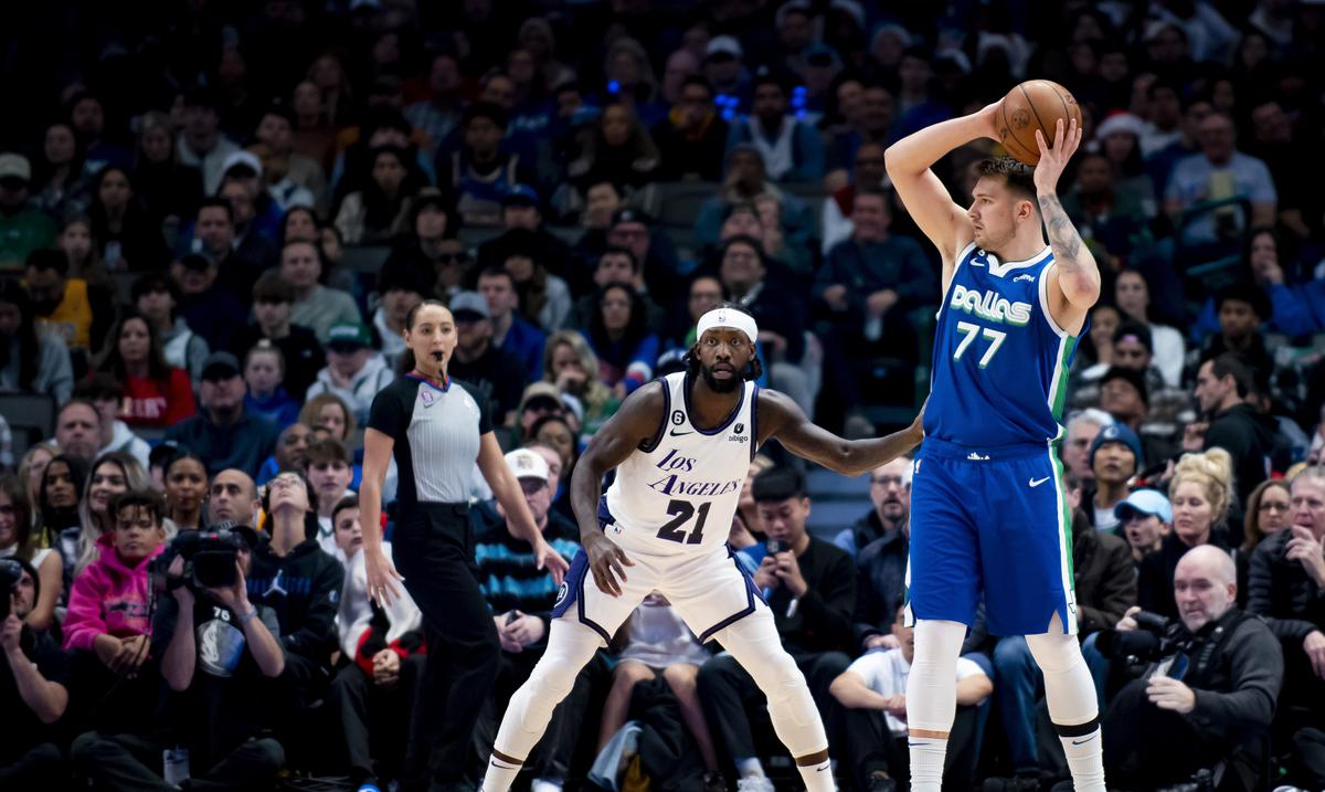 Mavs celebran a Dirk Nowitzki con un triunfo ante los Lakers : Deportes de Puerto Rico