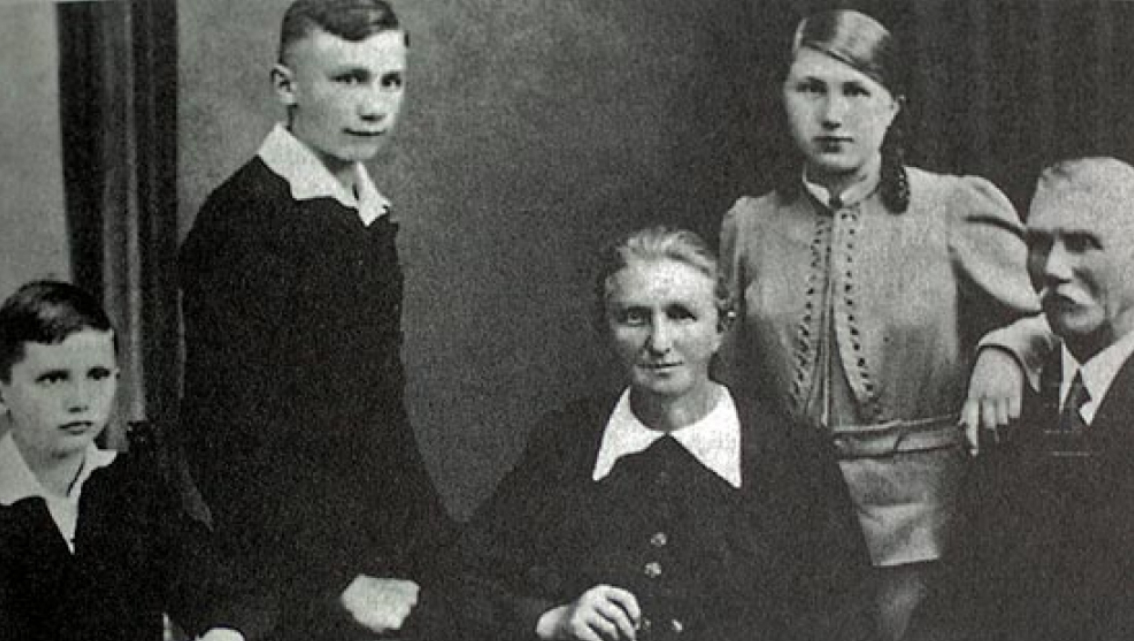 Reacciones de los lideres europeos a la muerte de Benedicto XVI : Internacional de