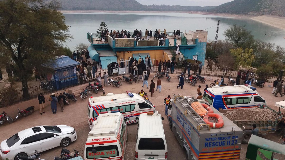 Tragedia en Pakistan: naufragio de un barco lleno de niños deja al menos 51 muertos : Noticias de