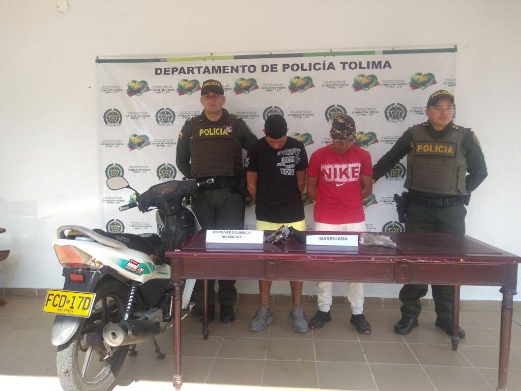 dispararon contra pareja; uno se tiro a quebrada : Noticias de Colombia