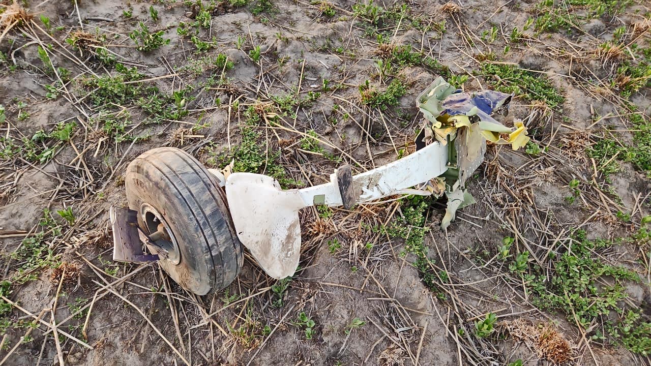 ¿Narcos? Robaron un avion Cessna, olvidaron abrir el paso de nafta, se estrellaron y murieron los 5 : Noticias de Argentina