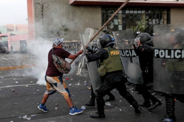 Protestas en Peru: una nueva muerte eleva a 55 los fallecidos; Boluarte critica a los manifestantes : Noticias de