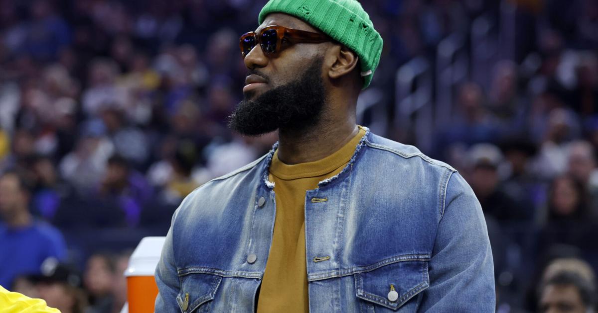 Descartan lesion grave en pie izquierdo de Lebron James : Deportes de Puerto Rico