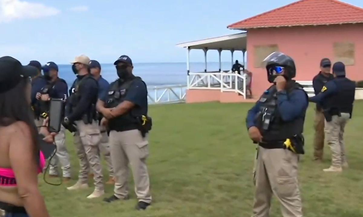 DRNA sostiene que no hace falta deslinde de la zona maritimo terrestre para demoler estructuras sobre la cueva Las Golondrinas : Noticias de Puerto Rico