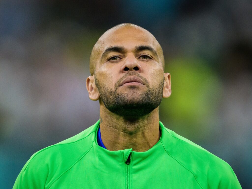 Joana Sanz, mujer de Dani Alves, aclara el motivo de su peineta en redes y se dirige a la prensa: “Que pereza me da estar en este foco” : Entretenimiento de España