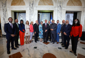 Camara de Representantes conmemora los 120 años de fundacion de la UPR : Noticias de Puerto Rico
