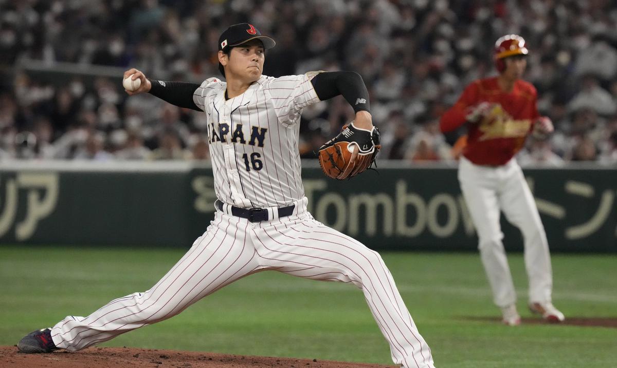 Shohei Ohtani luce con el madero y desde el monticulo en la victoria de Japon sobre China : Deportes de Puerto Rico