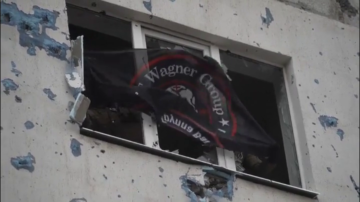 Bajmut se convierte en una guerra dentro de la guerra: Rusia lo fia todo a Wagner y Ucrania quiere asegurar la llegada de ayuda : Internacional de