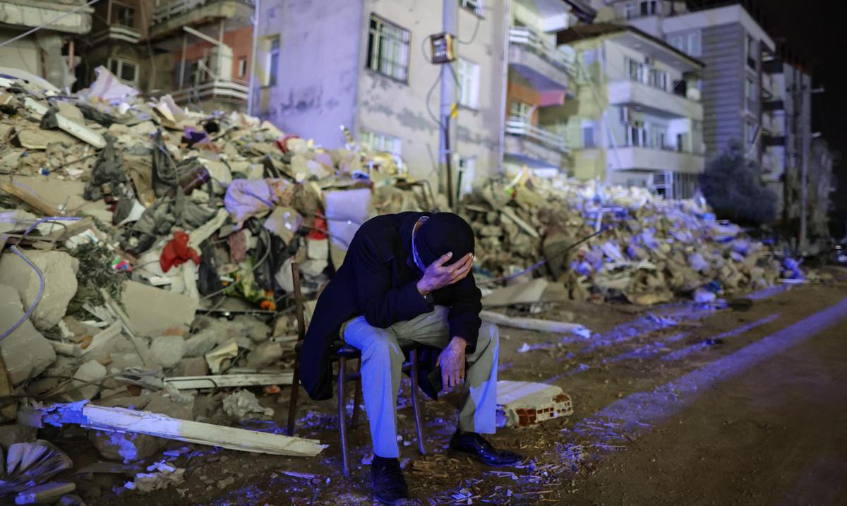 Turquia eleva a casi 46,000 los fallecidos por los terremotos de febrero : Noticias de
