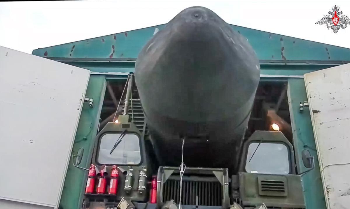 Rusia realiza maniobras de puestos de mando de fuerzas nucleares en Siberia : Noticias de