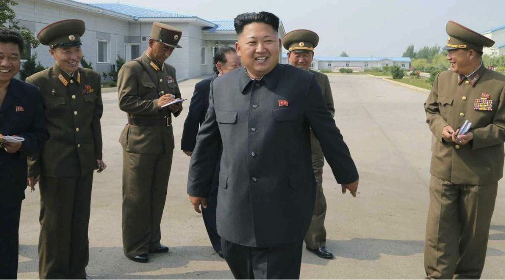 La Marina britanica incauta misiles iranies de contrabando en el golfo de Oman : Internacional de