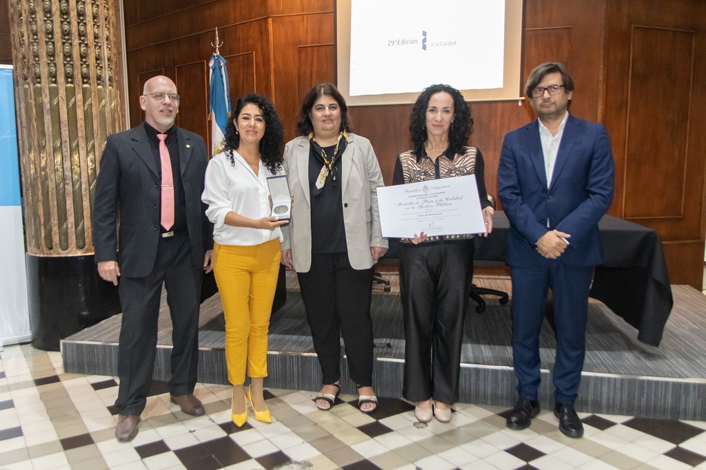 El Teatro del Bicentenario recibio su Premio Nacional a la Calidad en la Gestion Publica : Entretenimiento de Argentina