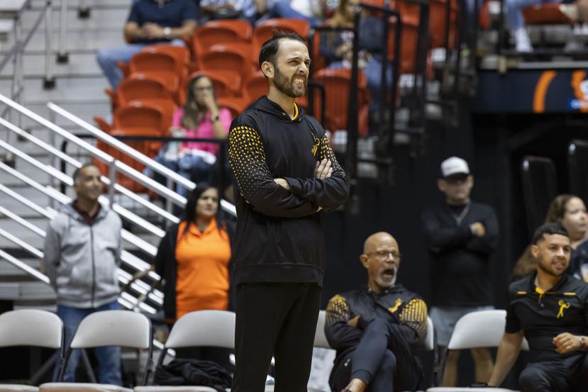 Las Cangrejeras de Santurce aseguran el primer puesto de la Liga de Voleibol Superior Femenino : Deportes de Puerto Rico
