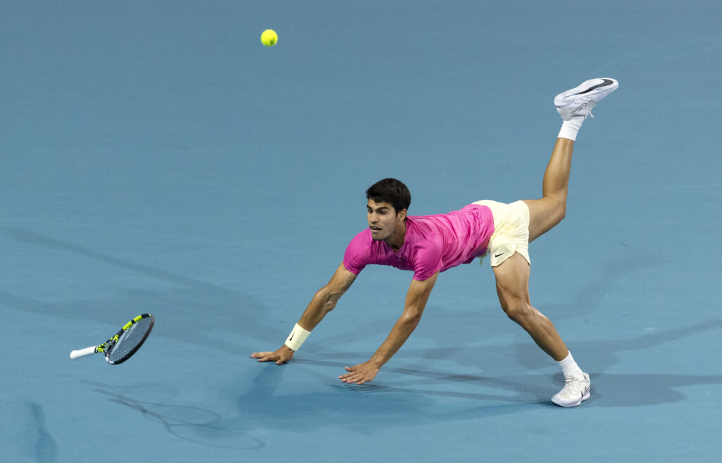 Alcaraz, ‘pillado’ en la pista a pesar de las molestias que le impiden estar en Montecarlo : Deportes de España