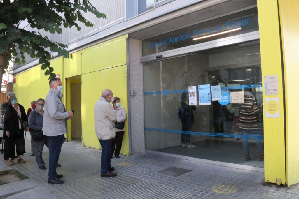 La peor lista de espera de la historia de la Sanidad: casi 800.000 españoles esperan ser intervenidos y se tarda ya 122 dias de media : Noticias de España