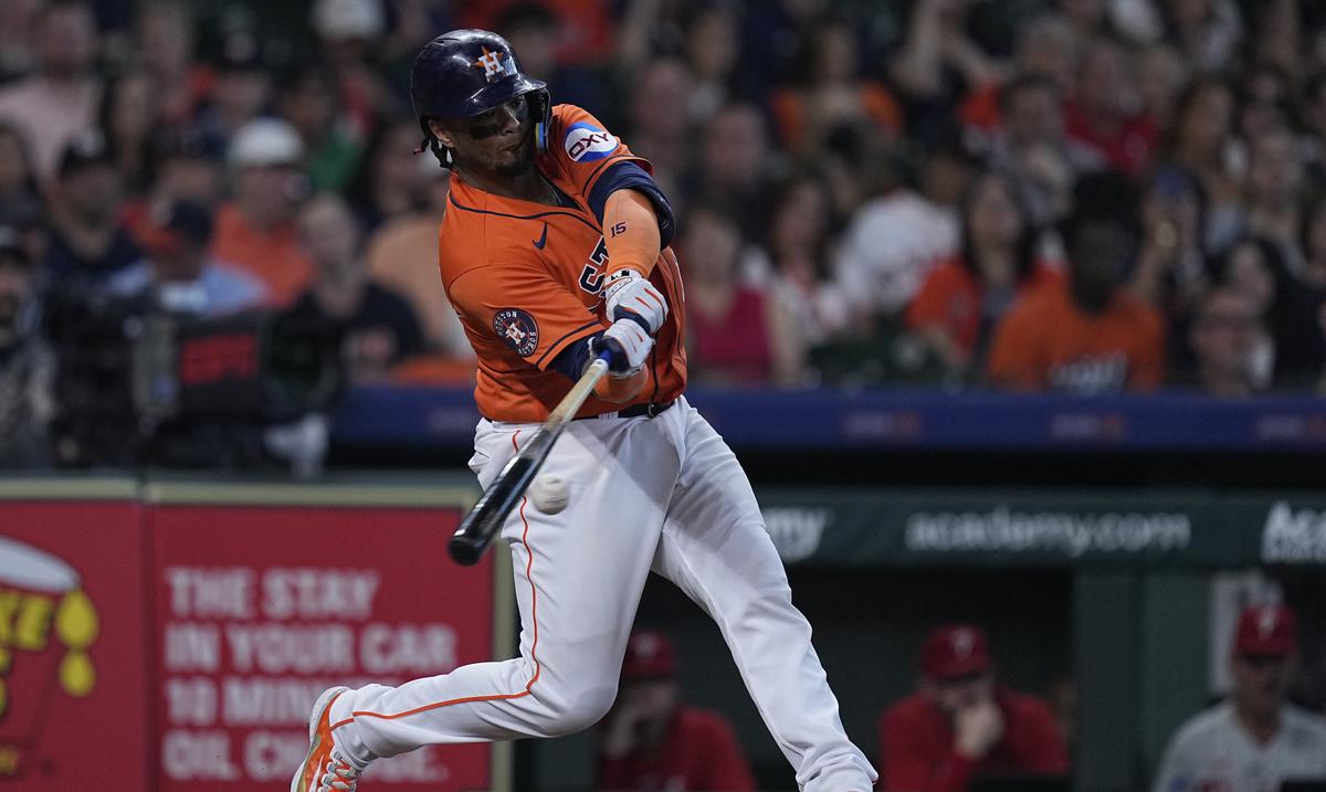 Martin Maldonado sale de mala racha y ayuda a los Astros a vencer a los Phillies : Deportes de Puerto Rico