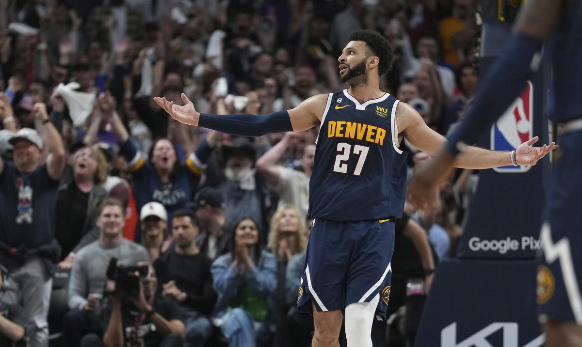 Los Nuggets de Denver amplian a 2-0 su ventaja sobre los Lakers : Deportes de Puerto Rico