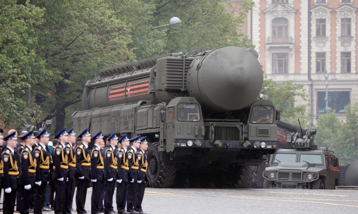 El presidente de Rusia anuncia el despliegue de armas nucleares en Bielorrusia : Noticias de