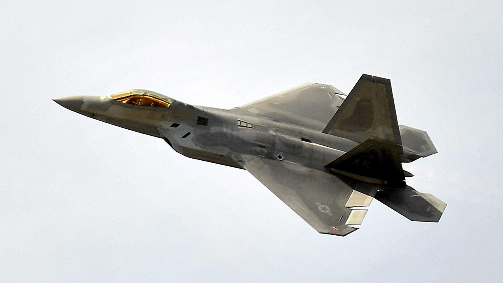 Tension con Rusia: EEUU despliega cazabombarderos en Medio Oriente : Noticias de