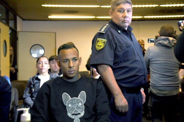 El caso Sebastian Villa: figura de Boca y condenado por violencia de genero en simultaneo : Deportes de Argentina