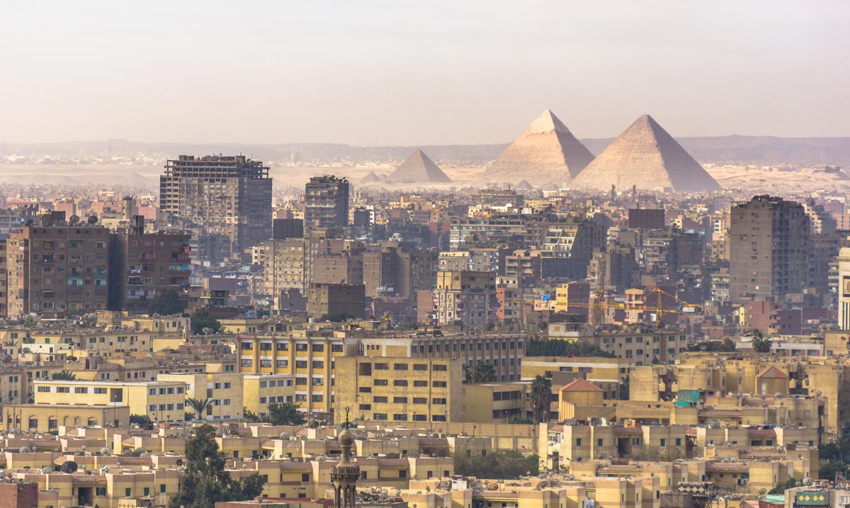 Derrumbe de un edificio de apartamentos deja siete muertos en Egipto : Noticias de