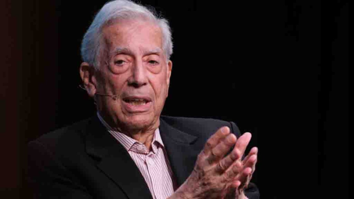 El escritor Mario Vargas Llosa es hospitalizado nuevamente por COVID-19 : Noticias de