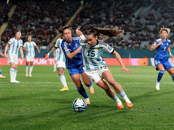 No se pudo: la Seleccion Argentina cayo con Italia en el debut del Mundial femenino : Deportes de Argentina