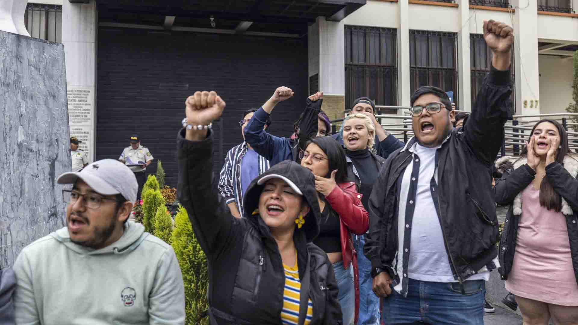 Guatemala: la Corte Suprema detiene publicacion de los resultados de las elecciones presidenciales : Noticias de