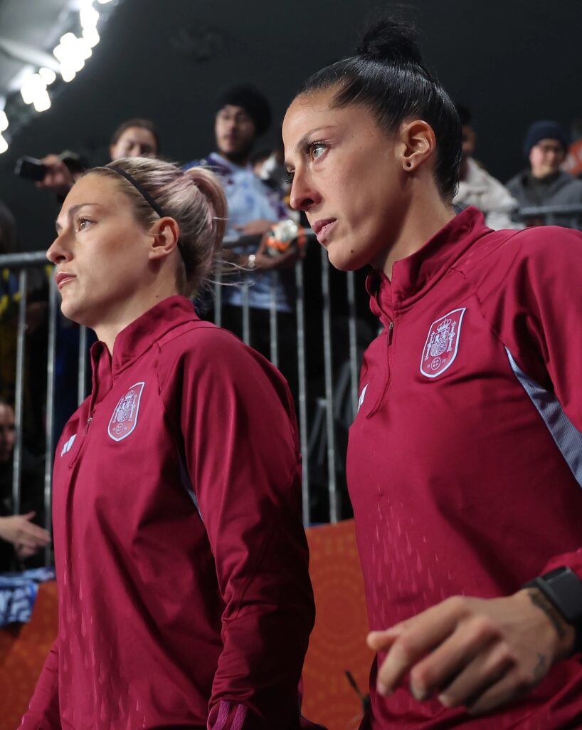 Las campeonas del mundo renuncian a la Seleccion junto a decenas de compañeras mientras Rubiales siga al frente de la RFEF : Deportes de España