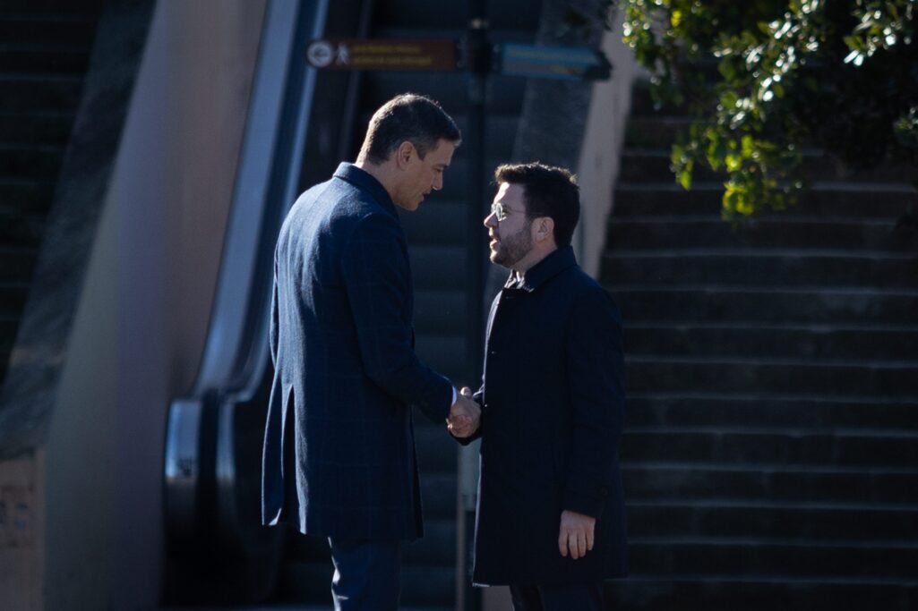 Los tres elegidos por Sanchez para su “discreta” negociacion a siete bandas : Noticias de España