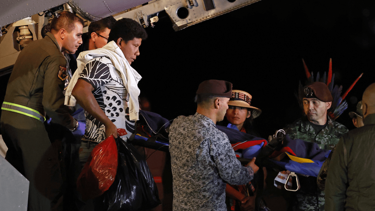 Detienen a padre de niños rescatados en selva colombiana por presunto acoso sexual : Noticias de