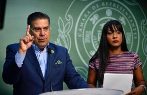 UTIER repudia movida politica de Tatito de sacar a Luis Raul Torres de la Comision de Energia : Noticias de Puerto Rico