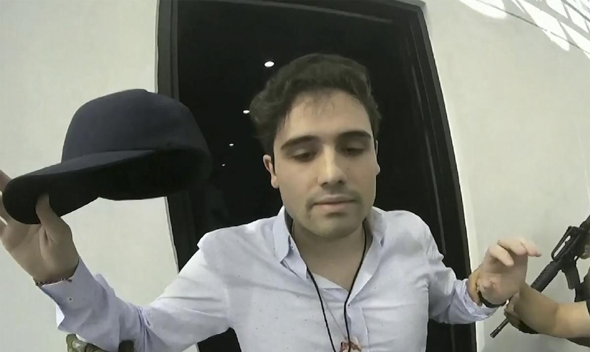 Extraditan a Estados Unidos a Ovidio Guzman Lopez, hijo de “El Chapo” Guzman : Noticias de