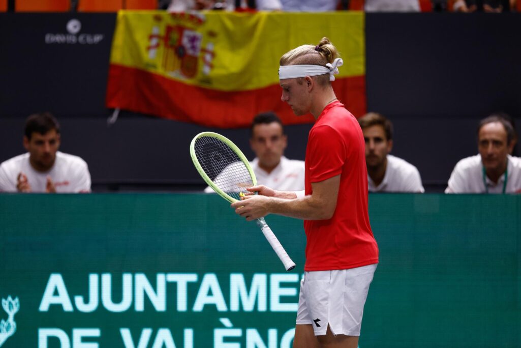 La Copa Davis de las gradas vacias y los palos a Pique: “Has matado uno de los pilares de nuestro deporte” : Deportes de España