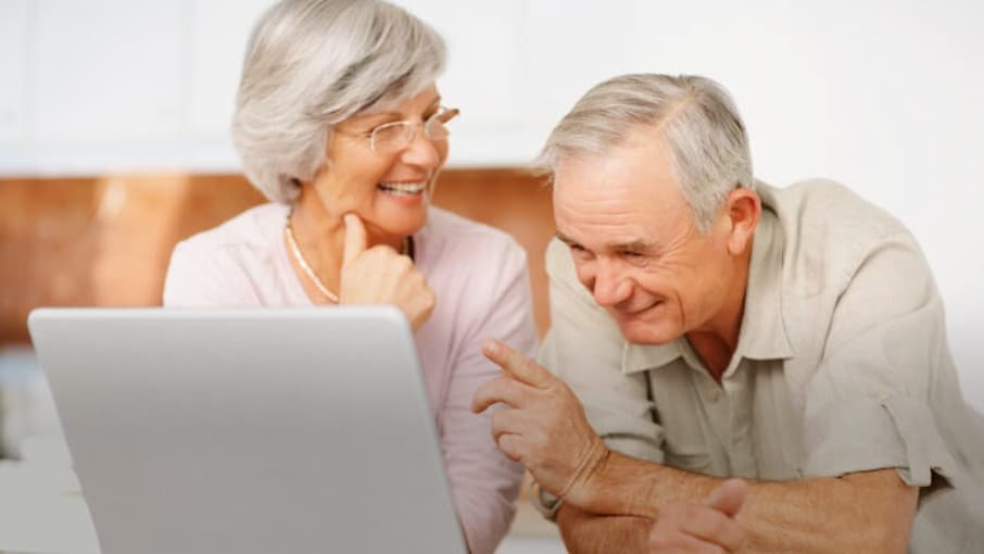 Adultos mayores: mas capacitacion medica y evitar el “edadismo”, las claves – este medio : Entretenimiento de Argentina