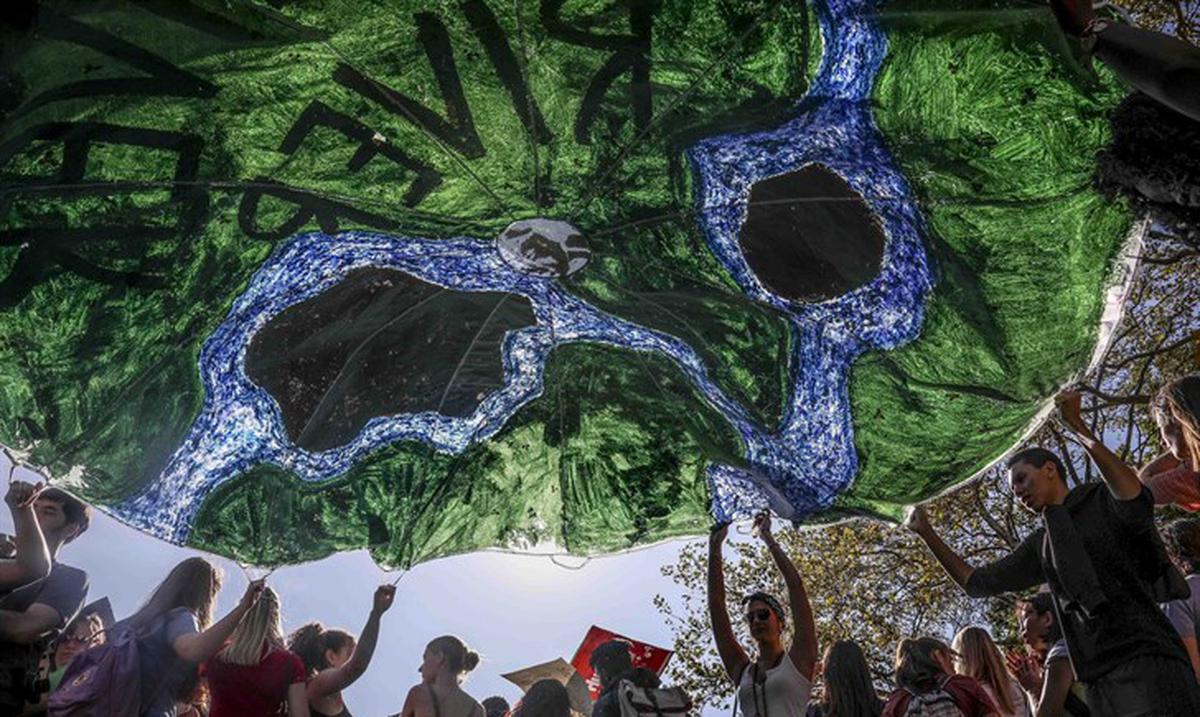 En alerta ante proliferacion de narrativas falsas sobre el cambio climatico : Noticias de