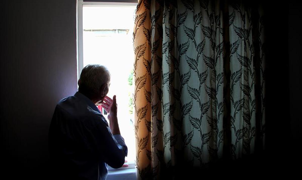 Ante multiples casos de abandono, conoce algunas maneras de canalizar ayuda para ancianos necesitados : Noticias de Puerto Rico