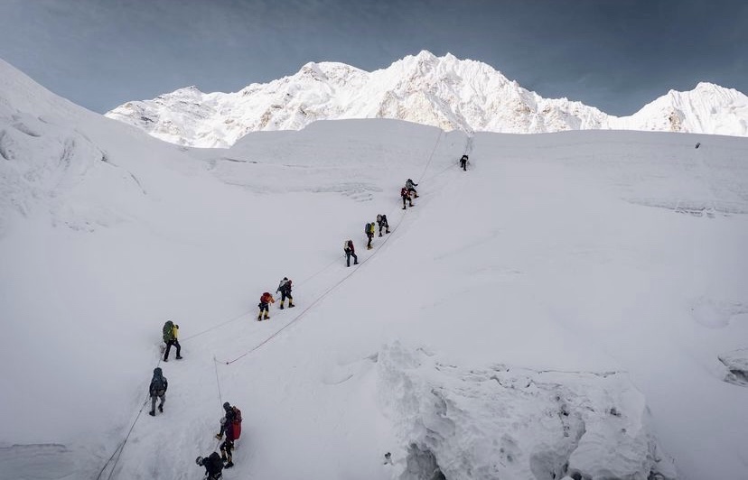 Un manto de nieve de hasta 12 cm cubre Moscu en la primera gran nevada del invierno : Internacional de