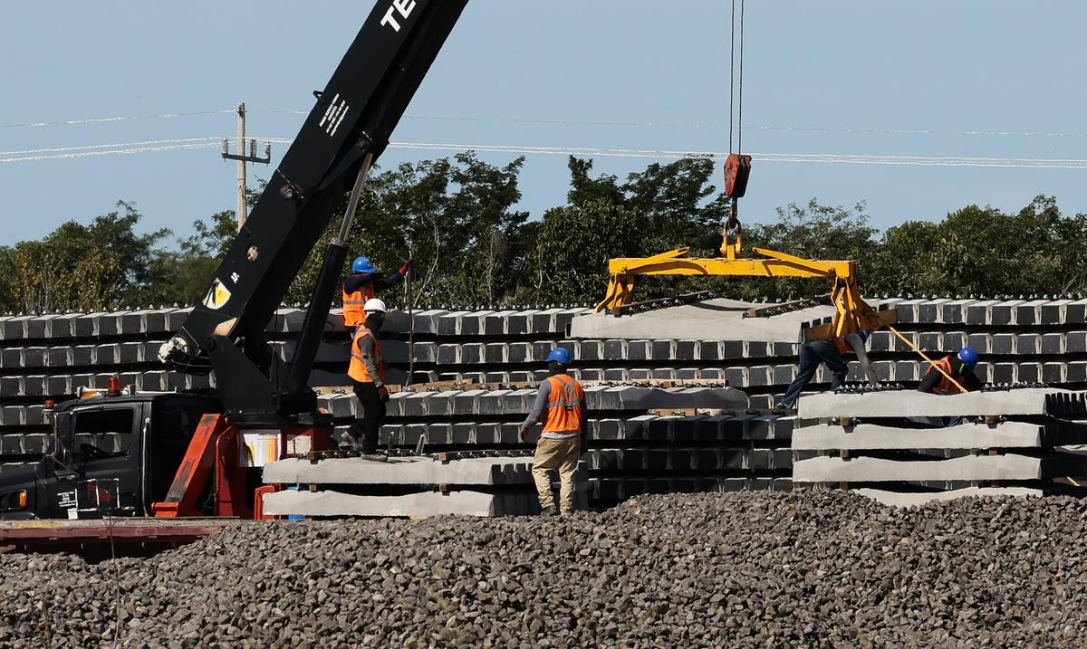 El Tren Maya, la polemica esperanza de desarrollo economico en el sur de Mexico : Noticias de