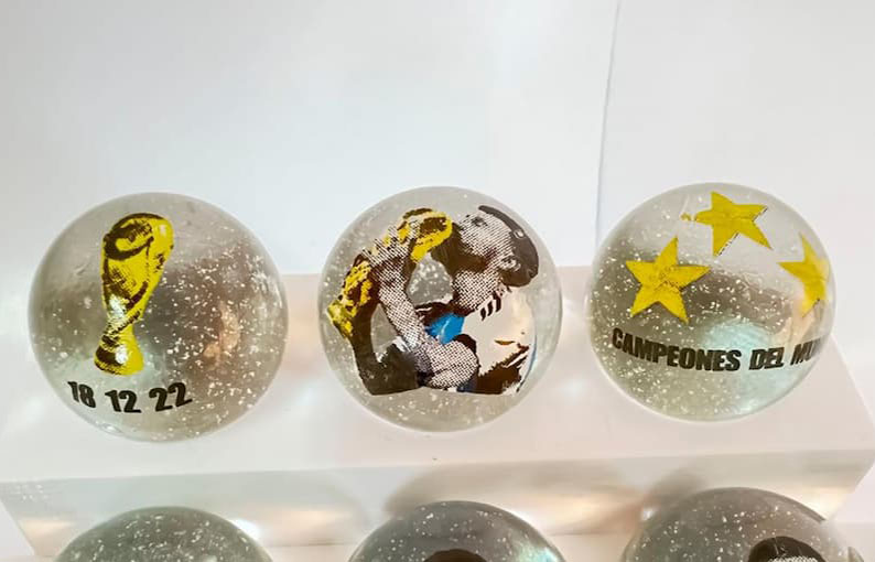 Una fabrica familiar de bolitas creo una edicion especial de la Seleccion Argentina – este medio : Entretenimiento de Argentina