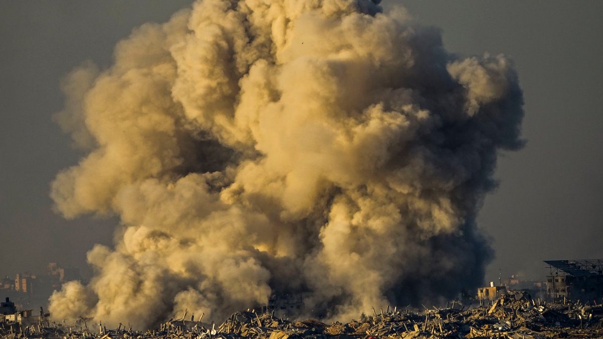 Revelan que bombardeo israeli mato a contratista de USAID y su familia en Gaza en noviembre : Noticias de