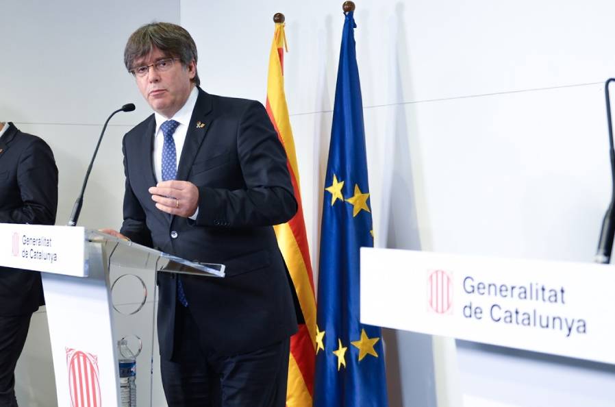 Junts amenaza  con poner fin a la legislatura en la semana que  Puigdemont y Sanchez se han visto en Bruselas : Noticias de España