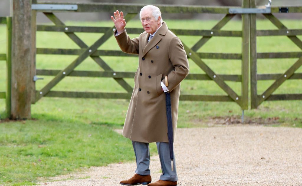 Hospitalizan al rey Charles III en Londres para ser operado de la prostata : Noticias de