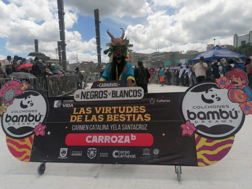 mejores carrozas del desfile magno : Noticias de Colombia