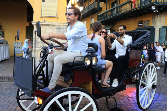 Cartagena inicia la sustitucion de coches de caballos con el primer prototipo electrico : Noticias de Colombia