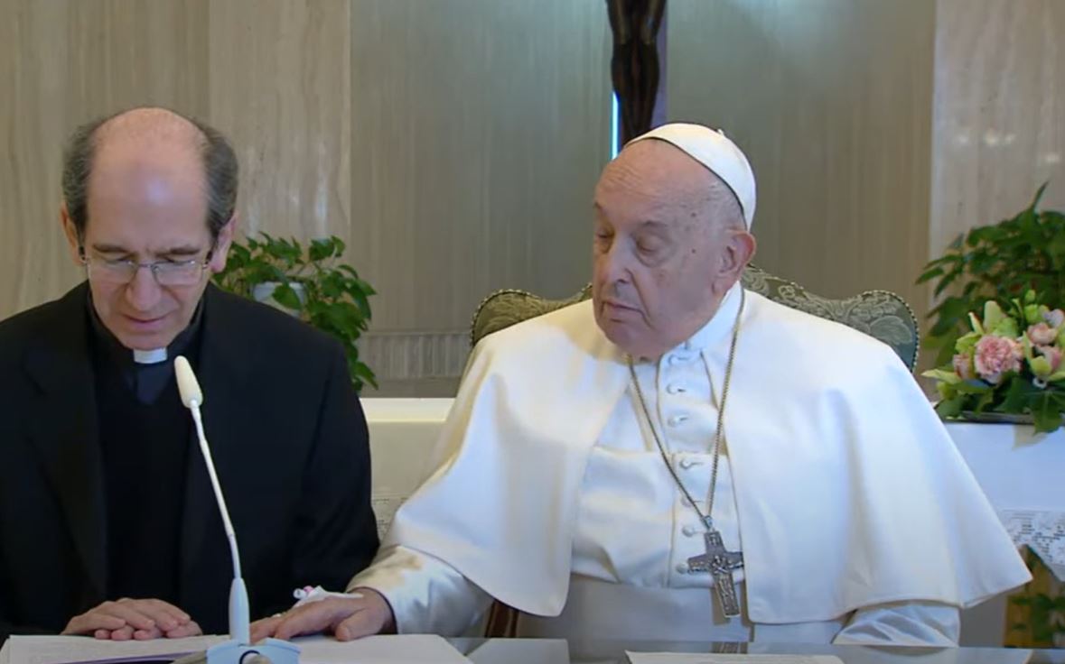 El papa cancela toda su agenda este sabado por una gripe : Internacional de