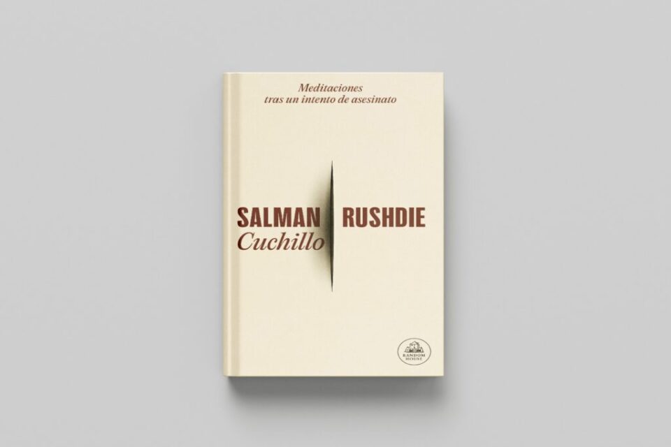Salman Rushdie relata en 200 paginas los 27 segundos que casi le cuestan la vida: “Deje que me destrozara” : Entretenimiento de España