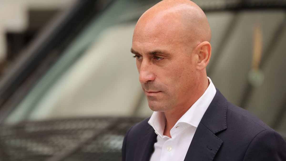 Luis Rubiales queda en libertad tras declarar en caso de corrupcion y lavado de dinero : Noticias de