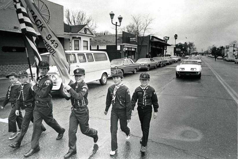 Tiempos dificiles en los Boy Scouts de Estados Unidos: la quiebra y los escandalos sexuales les obligan a un cambio historico de nombre : Internacional de