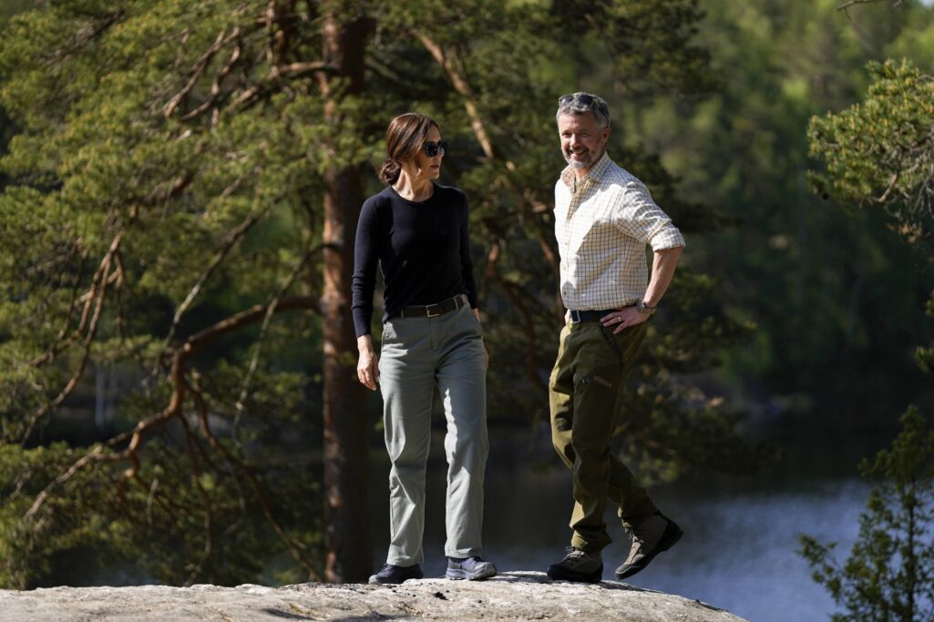 Federico de Dinamarca cumple 56 años envuelto por la polemica relacionada a sus imagenes con Genoveva Casanova : Entretenimiento de España